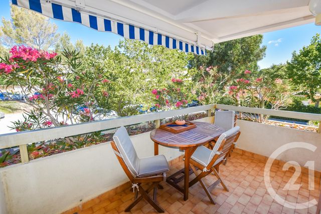 Afficher la photo en grand Appartement F2 à vendre - 2 pièces - 22.7 m2 - CAVALAIRE SUR MER - 83 - PROVENCE-ALPES-COTE-D-AZUR - Century 21 Bianchi Transactions