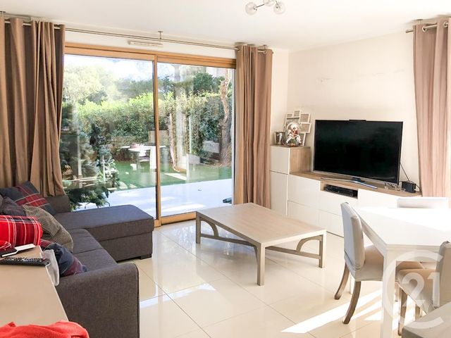 Appartement T3 à vendre - 3 pièces - 62.0 m2 - CAVALAIRE SUR MER - 83 - PROVENCE-ALPES-COTE-D-AZUR - Century 21 Bianchi Transactions