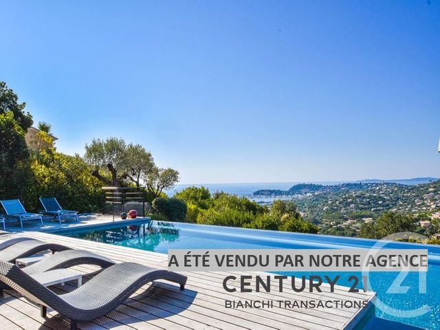 maison à vendre - 8 pièces - 250.0 m2 - CAVALAIRE SUR MER - 83 - PROVENCE-ALPES-COTE-D-AZUR - Century 21 Bianchi Transactions