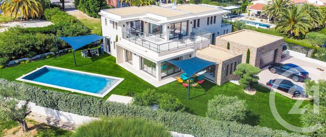 Afficher la photo en grand maison à vendre - 6 pièces - 300.0 m2 - LA CROIX VALMER - 83 - PROVENCE-ALPES-COTE-D-AZUR - Century 21 Bianchi Transactions