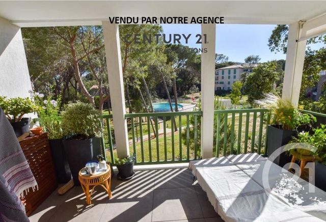 Appartement T3 à vendre - 3 pièces - 63.0 m2 - CAVALAIRE SUR MER - 83 - PROVENCE-ALPES-COTE-D-AZUR - Century 21 Bianchi Transactions