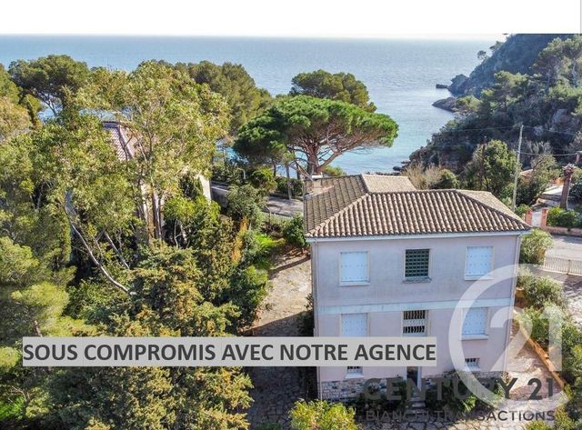maison à vendre - 5 pièces - 165.0 m2 - CAVALAIRE SUR MER - 83 - PROVENCE-ALPES-COTE-D-AZUR - Century 21 Bianchi Transactions
