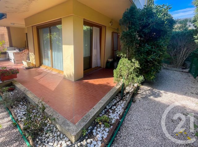 appartement à vendre - 3 pièces - 84.79 m2 - CAVALAIRE SUR MER - 83 - PROVENCE-ALPES-COTE-D-AZUR - Century 21 Bianchi Transactions