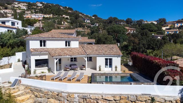 maison à vendre - 5 pièces - 140.0 m2 - CAVALAIRE SUR MER - 83 - PROVENCE-ALPES-COTE-D-AZUR - Century 21 Bianchi Transactions