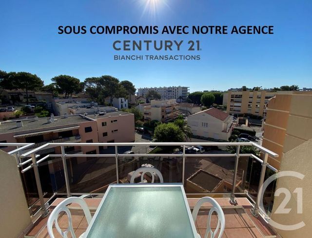 Studio Cabine à vendre - 1 pièce - 22.4 m2 - CAVALAIRE SUR MER - 83 - PROVENCE-ALPES-COTE-D-AZUR - Century 21 Bianchi Transactions