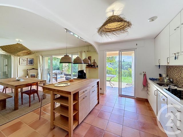 maison à vendre - 8 pièces - 240.0 m2 - CAVALAIRE SUR MER - 83 - PROVENCE-ALPES-COTE-D-AZUR - Century 21 Bianchi Transactions