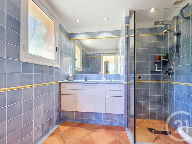 maison à vendre - 8 pièces - 240.0 m2 - CAVALAIRE SUR MER - 83 - PROVENCE-ALPES-COTE-D-AZUR - Century 21 Bianchi Transactions