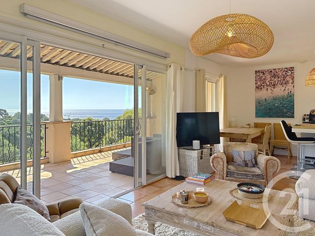 maison à vendre - 8 pièces - 240.0 m2 - CAVALAIRE SUR MER - 83 - PROVENCE-ALPES-COTE-D-AZUR - Century 21 Bianchi Transactions