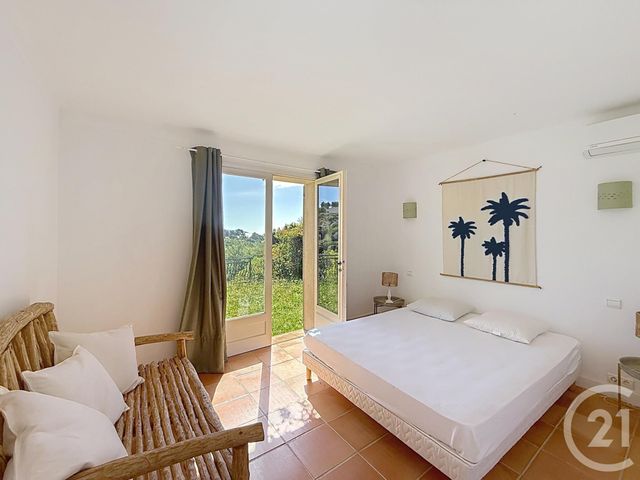 maison à vendre - 8 pièces - 240.0 m2 - CAVALAIRE SUR MER - 83 - PROVENCE-ALPES-COTE-D-AZUR - Century 21 Bianchi Transactions