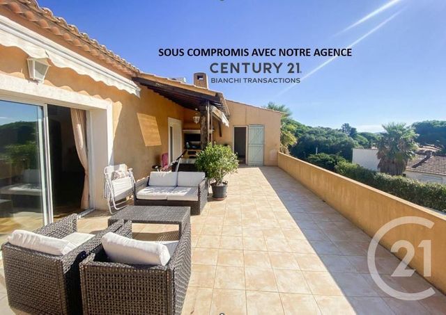 maison à vendre - 7 pièces - 220.0 m2 - CAVALAIRE SUR MER - 83 - PROVENCE-ALPES-COTE-D-AZUR - Century 21 Bianchi Transactions