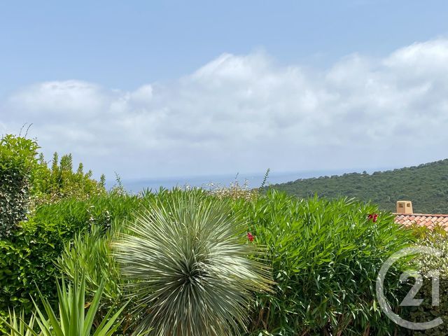 Appartement à vendre - 3 pièces - 63.23 m2 - CAVALAIRE SUR MER - 83 - PROVENCE-ALPES-COTE-D-AZUR - Century 21 Bianchi Transactions