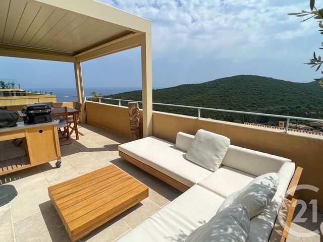 Appartement à vendre - 3 pièces - 63.23 m2 - CAVALAIRE SUR MER - 83 - PROVENCE-ALPES-COTE-D-AZUR - Century 21 Bianchi Transactions
