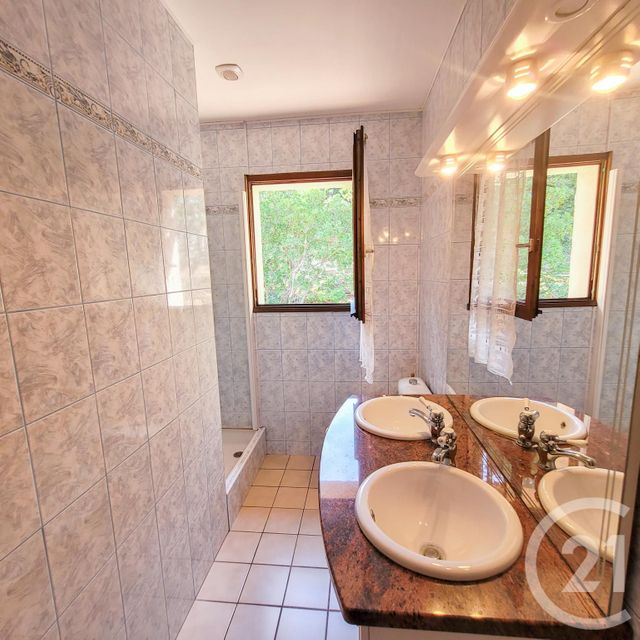 maison à vendre - 12 pièces - 220.0 m2 - CAVALAIRE SUR MER - 83 - PROVENCE-ALPES-COTE-D-AZUR - Century 21 Bianchi Transactions