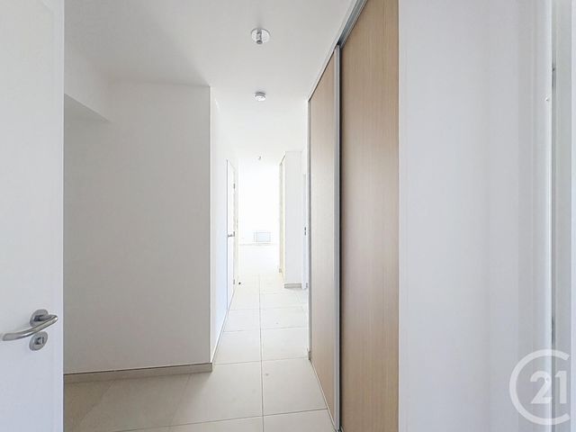 Appartement T4 à vendre - 4 pièces - 87.12 m2 - CAVALAIRE SUR MER - 83 - PROVENCE-ALPES-COTE-D-AZUR - Century 21 Bianchi Transactions