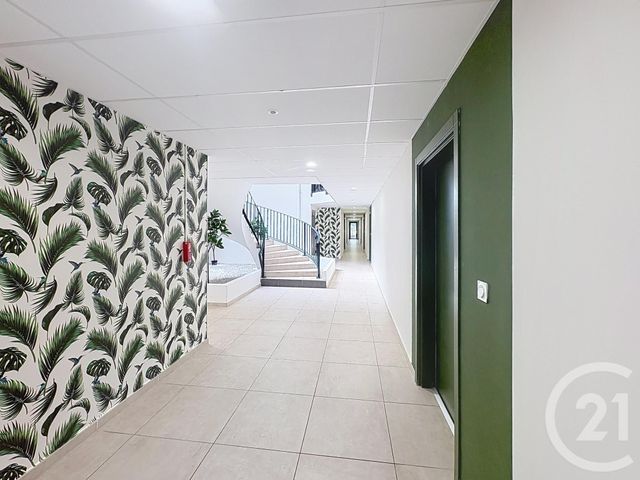 Appartement T4 à vendre - 4 pièces - 87.12 m2 - CAVALAIRE SUR MER - 83 - PROVENCE-ALPES-COTE-D-AZUR - Century 21 Bianchi Transactions