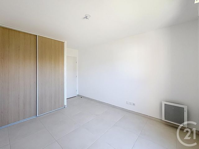 Appartement T4 à vendre - 4 pièces - 87.12 m2 - CAVALAIRE SUR MER - 83 - PROVENCE-ALPES-COTE-D-AZUR - Century 21 Bianchi Transactions
