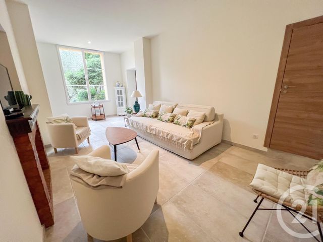 Appartement T5 à vendre - 5 pièces - 147.0 m2 - CAVALAIRE SUR MER - 83 - PROVENCE-ALPES-COTE-D-AZUR - Century 21 Bianchi Transactions