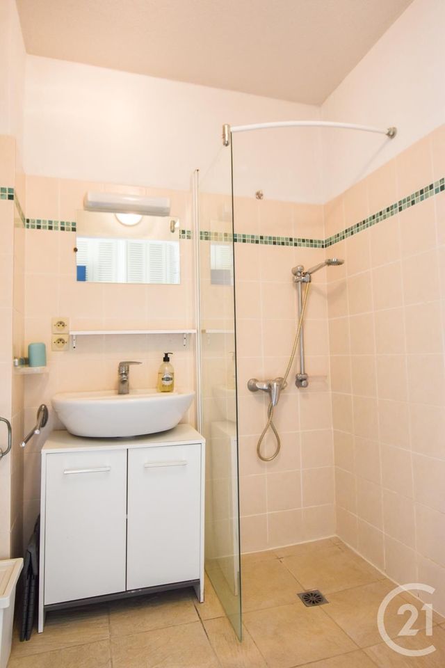 Appartement F2 à vendre - 2 pièces - 49.6 m2 - CAVALAIRE SUR MER - 83 - PROVENCE-ALPES-COTE-D-AZUR - Century 21 Bianchi Transactions