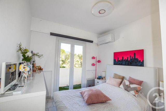 Appartement T3 à vendre - 3 pièces - 70.55 m2 - CAVALAIRE SUR MER - 83 - PROVENCE-ALPES-COTE-D-AZUR - Century 21 Bianchi Transactions