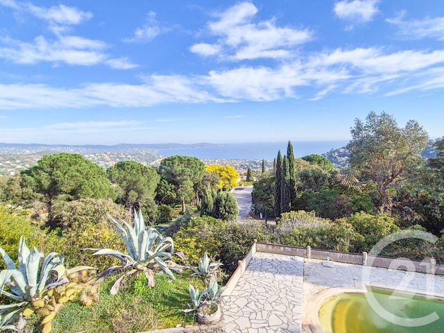 maison à vendre - 7 pièces - 200.0 m2 - CAVALAIRE SUR MER - 83 - PROVENCE-ALPES-COTE-D-AZUR - Century 21 Bianchi Transactions