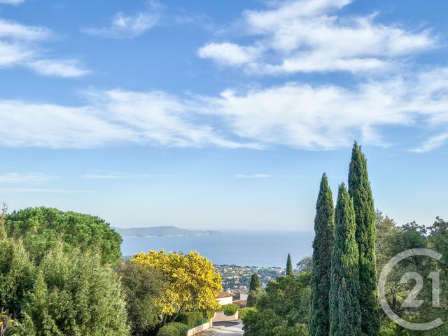 maison à vendre - 7 pièces - 200.0 m2 - CAVALAIRE SUR MER - 83 - PROVENCE-ALPES-COTE-D-AZUR - Century 21 Bianchi Transactions