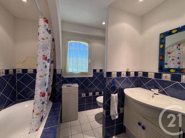 maison à vendre - 5 pièces - 150.0 m2 - CAVALAIRE SUR MER - 83 - PROVENCE-ALPES-COTE-D-AZUR - Century 21 Bianchi Transactions