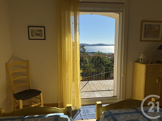 maison à vendre - 5 pièces - 150.0 m2 - CAVALAIRE SUR MER - 83 - PROVENCE-ALPES-COTE-D-AZUR - Century 21 Bianchi Transactions