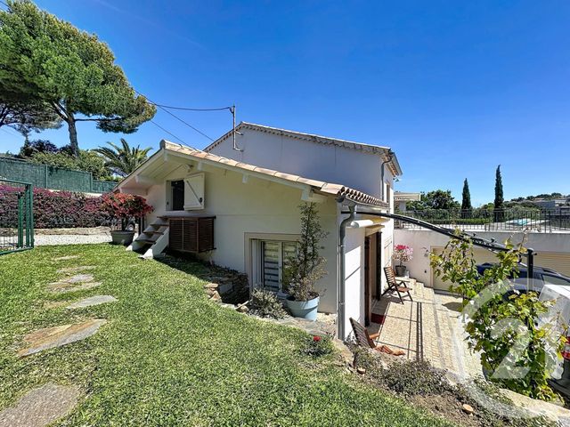 maison à vendre - 5 pièces - 137.36 m2 - CAVALAIRE SUR MER - 83 - PROVENCE-ALPES-COTE-D-AZUR - Century 21 Bianchi Transactions