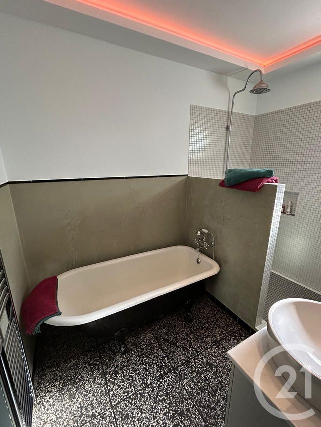 maison à vendre - 5 pièces - 120.0 m2 - CAVALAIRE SUR MER - 83 - PROVENCE-ALPES-COTE-D-AZUR - Century 21 Bianchi Transactions