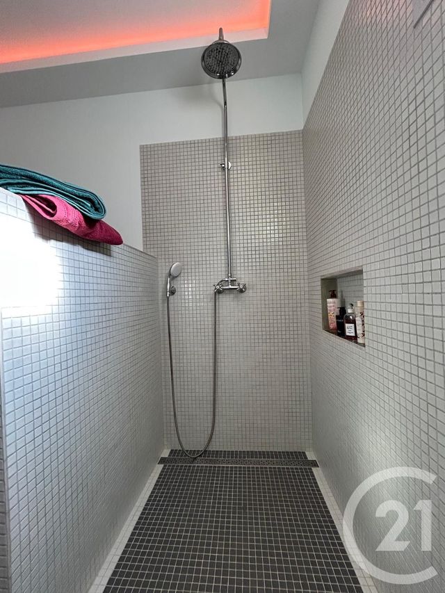 maison à vendre - 5 pièces - 120.0 m2 - CAVALAIRE SUR MER - 83 - PROVENCE-ALPES-COTE-D-AZUR - Century 21 Bianchi Transactions