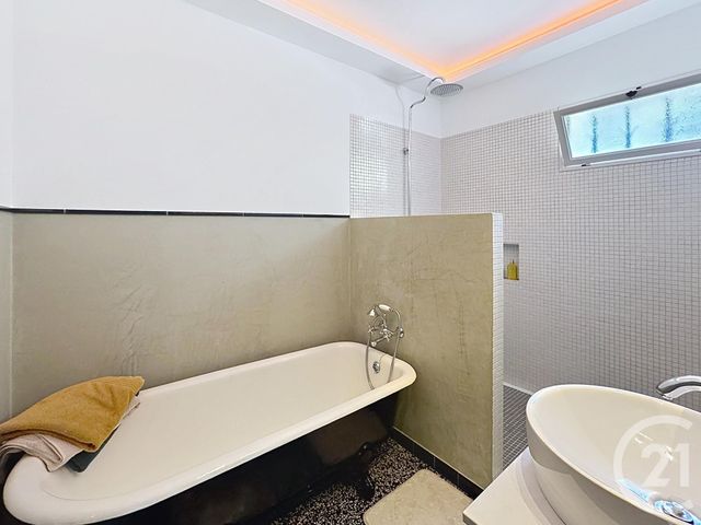 maison à vendre - 5 pièces - 137.36 m2 - CAVALAIRE SUR MER - 83 - PROVENCE-ALPES-COTE-D-AZUR - Century 21 Bianchi Transactions