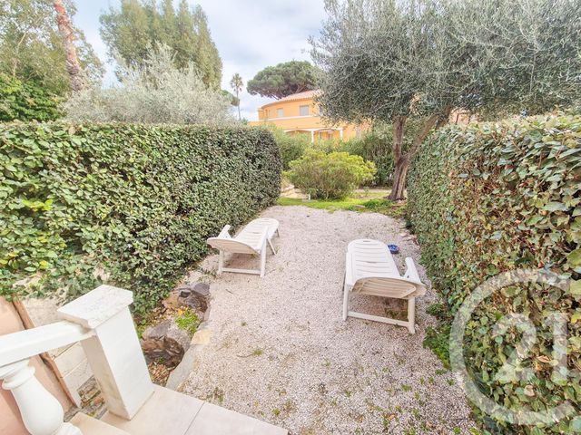 Afficher la photo en grand maison à vendre - 4 pièces - 78.0 m2 - CAVALAIRE SUR MER - 83 - PROVENCE-ALPES-COTE-D-AZUR - Century 21 Bianchi Transactions