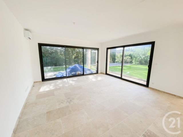 Afficher la photo en grand maison à vendre - 4 pièces - 159.0 m2 - LA CROIX VALMER - 83 - PROVENCE-ALPES-COTE-D-AZUR - Century 21 Bianchi Transactions