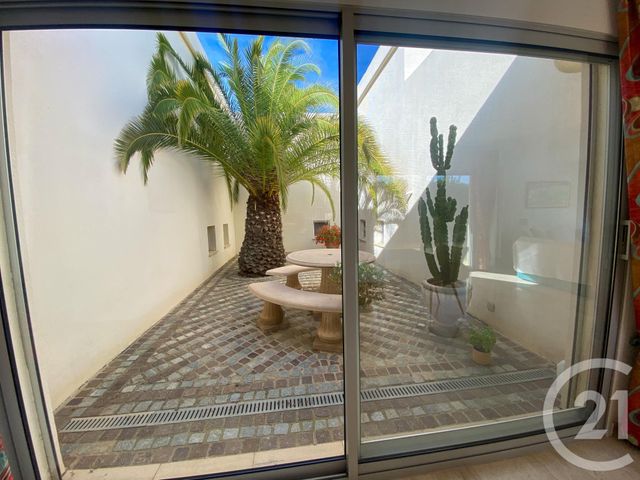 maison à vendre - 6 pièces - 191.0 m2 - CAVALAIRE SUR MER - 83 - PROVENCE-ALPES-COTE-D-AZUR - Century 21 Bianchi Transactions