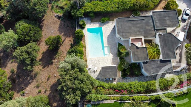 maison à vendre - 6 pièces - 191.0 m2 - CAVALAIRE SUR MER - 83 - PROVENCE-ALPES-COTE-D-AZUR - Century 21 Bianchi Transactions