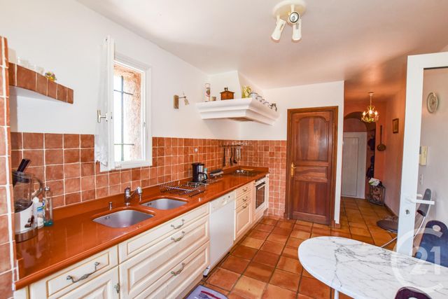 maison à vendre - 6 pièces - 197.38 m2 - CAVALAIRE SUR MER - 83 - PROVENCE-ALPES-COTE-D-AZUR - Century 21 Bianchi Transactions