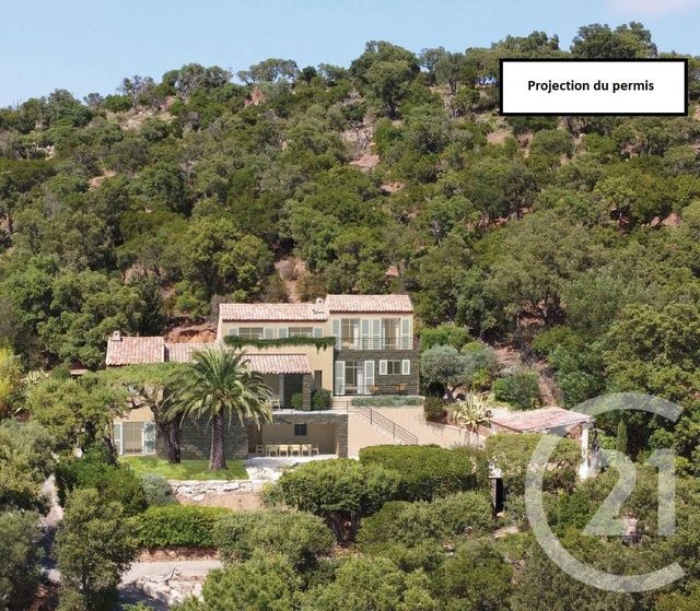 maison à vendre - 6 pièces - 197.38 m2 - CAVALAIRE SUR MER - 83 - PROVENCE-ALPES-COTE-D-AZUR - Century 21 Bianchi Transactions