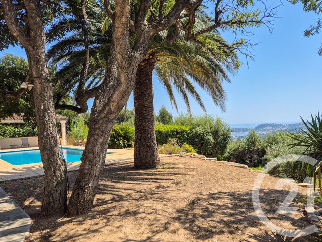 maison à vendre - 6 pièces - 197.38 m2 - CAVALAIRE SUR MER - 83 - PROVENCE-ALPES-COTE-D-AZUR - Century 21 Bianchi Transactions