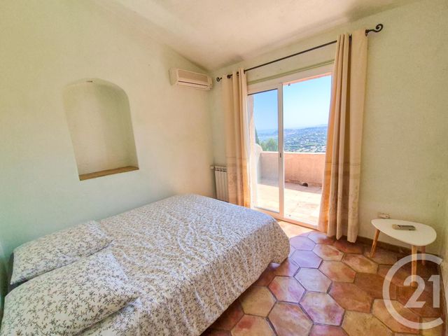 maison à vendre - 6 pièces - 197.38 m2 - CAVALAIRE SUR MER - 83 - PROVENCE-ALPES-COTE-D-AZUR - Century 21 Bianchi Transactions