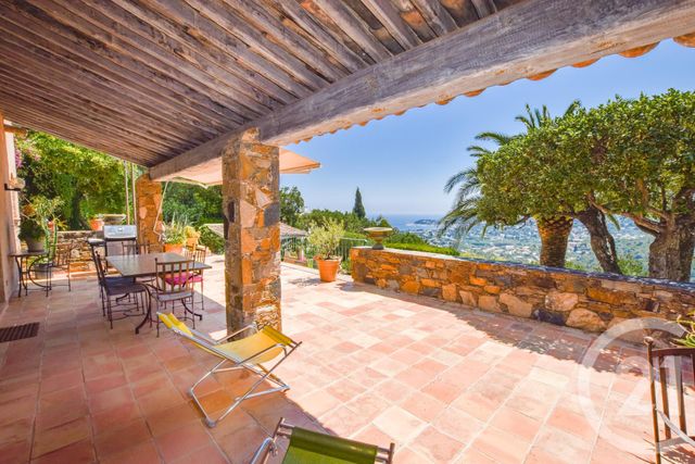 maison à vendre - 6 pièces - 197.38 m2 - CAVALAIRE SUR MER - 83 - PROVENCE-ALPES-COTE-D-AZUR - Century 21 Bianchi Transactions