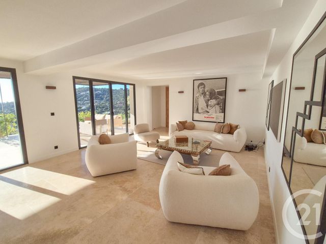 maison à vendre - 6 pièces - 210.0 m2 - CAVALAIRE SUR MER - 83 - PROVENCE-ALPES-COTE-D-AZUR - Century 21 Bianchi Transactions