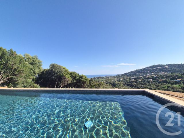 maison à vendre - 6 pièces - 210.0 m2 - CAVALAIRE SUR MER - 83 - PROVENCE-ALPES-COTE-D-AZUR - Century 21 Bianchi Transactions
