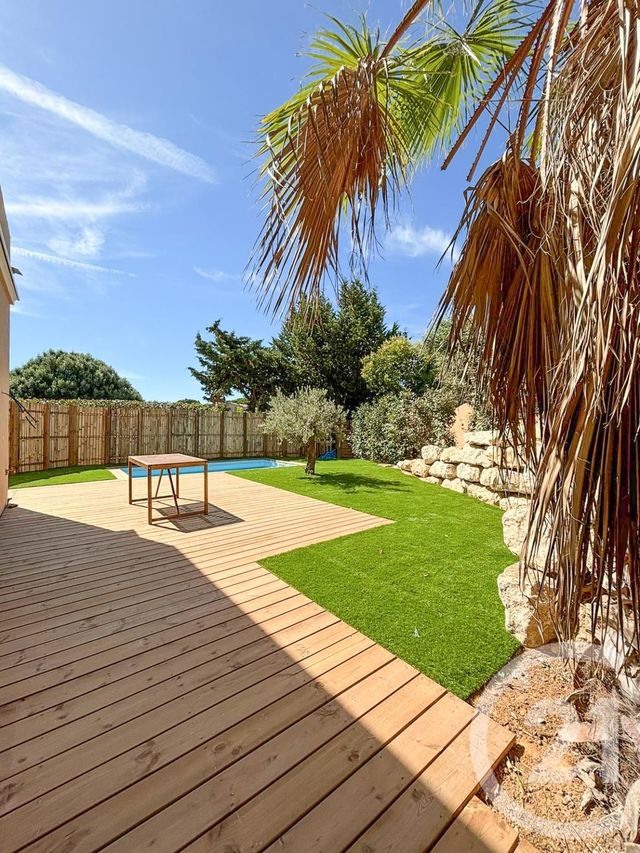 Afficher la photo en grand Appartement F3 à vendre - 3 pièces - 97.18 m2 - CAVALAIRE SUR MER - 83 - PROVENCE-ALPES-COTE-D-AZUR - Century 21 Bianchi Transactions