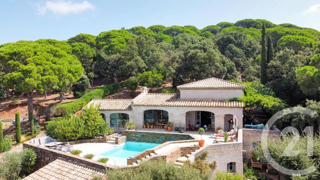 maison à vendre - 6 pièces - 261.0 m2 - LA CROIX VALMER - 83 - PROVENCE-ALPES-COTE-D-AZUR - Century 21 Bianchi Transactions