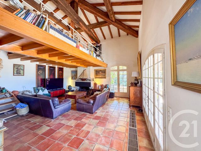 maison à vendre - 6 pièces - 261.0 m2 - LA CROIX VALMER - 83 - PROVENCE-ALPES-COTE-D-AZUR - Century 21 Bianchi Transactions