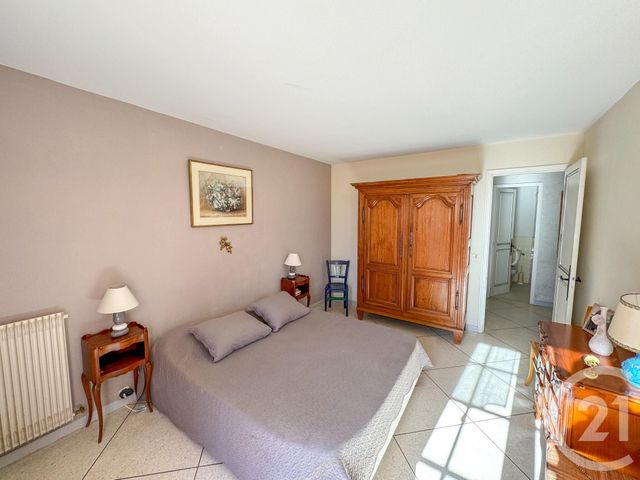 Afficher la photo en grand maison à vendre - 5 pièces - 180.0 m2 - CAVALAIRE SUR MER - 83 - PROVENCE-ALPES-COTE-D-AZUR - Century 21 Bianchi Transactions