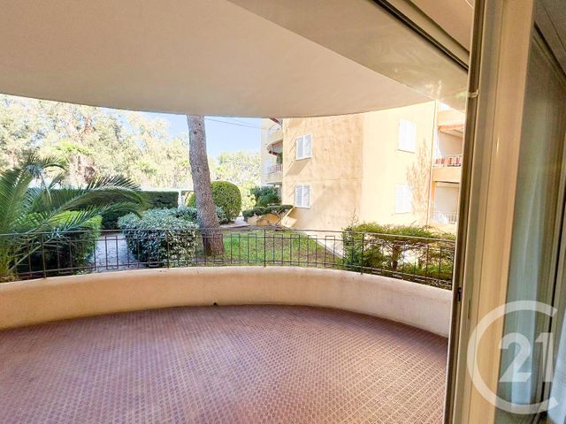 Appartement F3 à vendre - 3 pièces - 53.0 m2 - CAVALAIRE SUR MER - 83 - PROVENCE-ALPES-COTE-D-AZUR - Century 21 Bianchi Transactions
