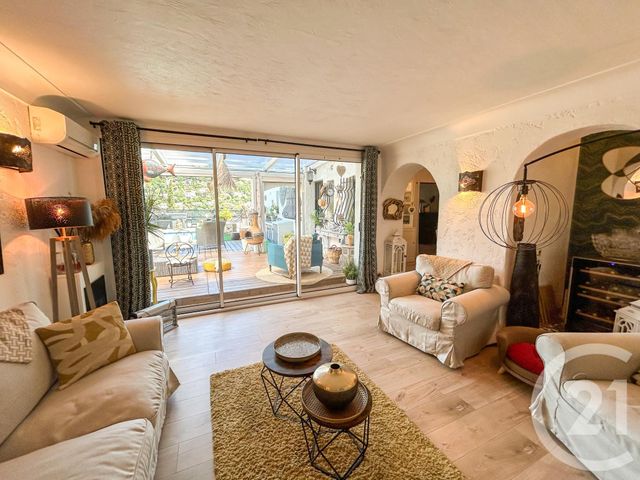 Appartement T3 à vendre - 3 pièces - 91.46 m2 - CAVALAIRE SUR MER - 83 - PROVENCE-ALPES-COTE-D-AZUR - Century 21 Bianchi Transactions