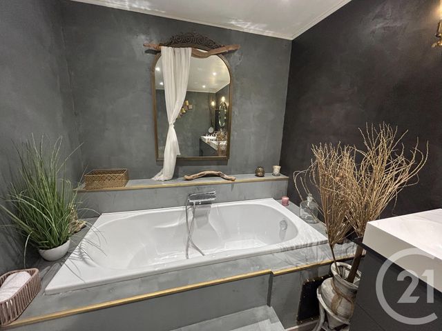 Appartement T3 à vendre - 3 pièces - 91.46 m2 - CAVALAIRE SUR MER - 83 - PROVENCE-ALPES-COTE-D-AZUR - Century 21 Bianchi Transactions