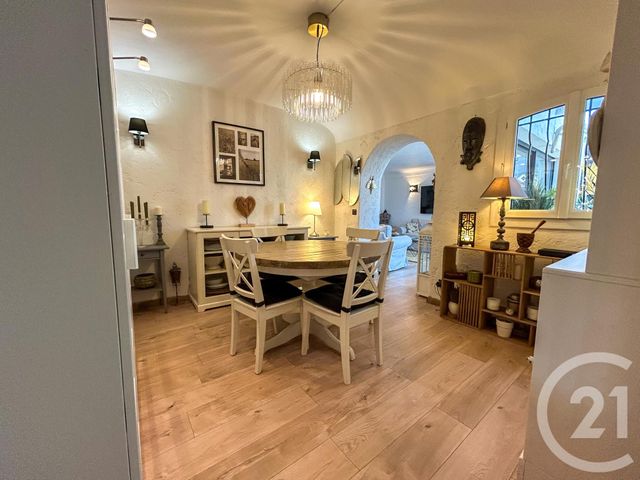 Appartement T3 à vendre - 3 pièces - 91.46 m2 - CAVALAIRE SUR MER - 83 - PROVENCE-ALPES-COTE-D-AZUR - Century 21 Bianchi Transactions